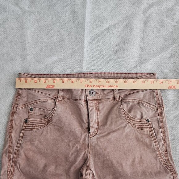 Street One Jeans Women's Size 38/28 Conrad Mid-Rise 5-Pocket Slim Fit - Picture 3 of 9